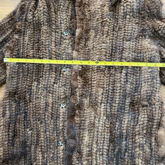 Mink Coat - Picture 3 of 12